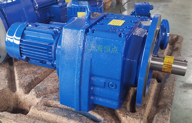 RF87減速機，立式安裝，輸入配電機，實物照片如下