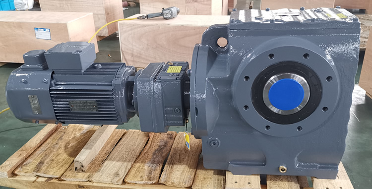 SA97R57減速機 輸入配變頻電機 輸出通孔 實物-上海恒點